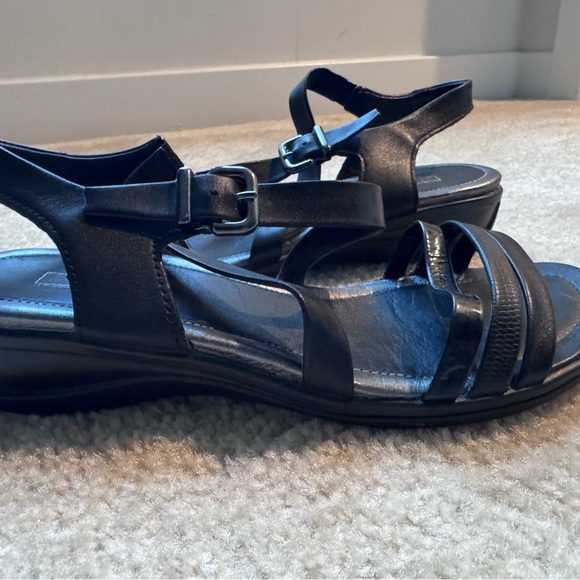 Black Womens Ecco Shoes Size 38 EU Sandals Open Toe Strap - Picture 5 of 5